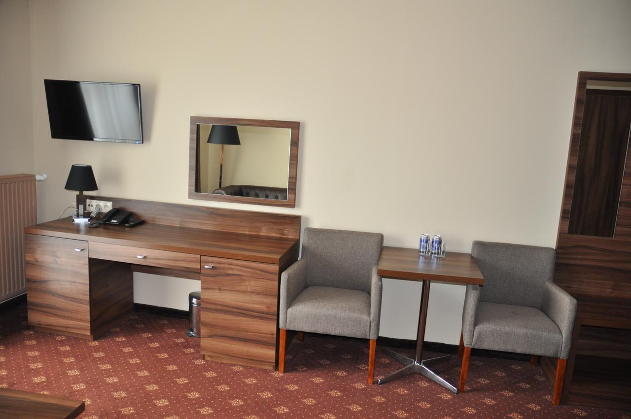 Hotel Morze Ustka Esterno foto