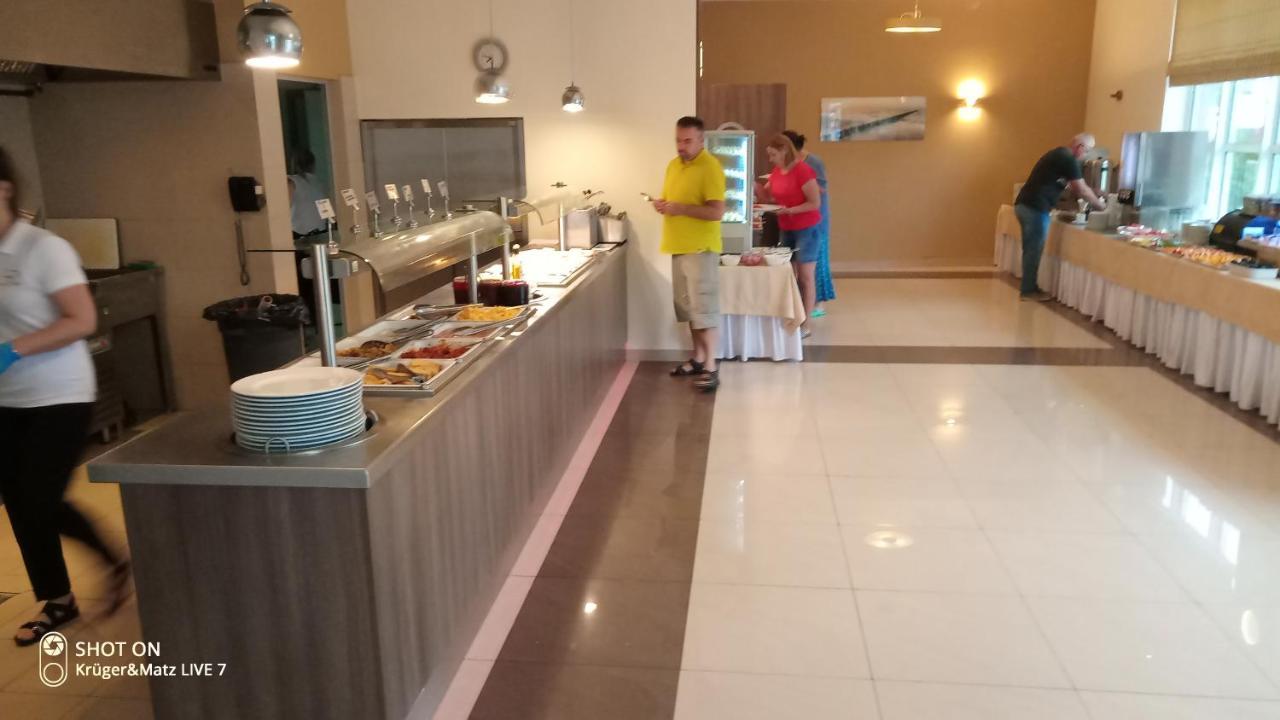 Hotel Morze Ustka Esterno foto